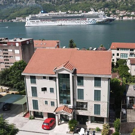 Appartement Promenade,5 Min Old Town à Kotor Extérieur photo